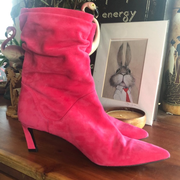 Stuart Weitzman hot pink suede Demi Benatar bootie - Picture 2 of 9